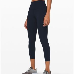 Lululemon like new navy wunder under leggings